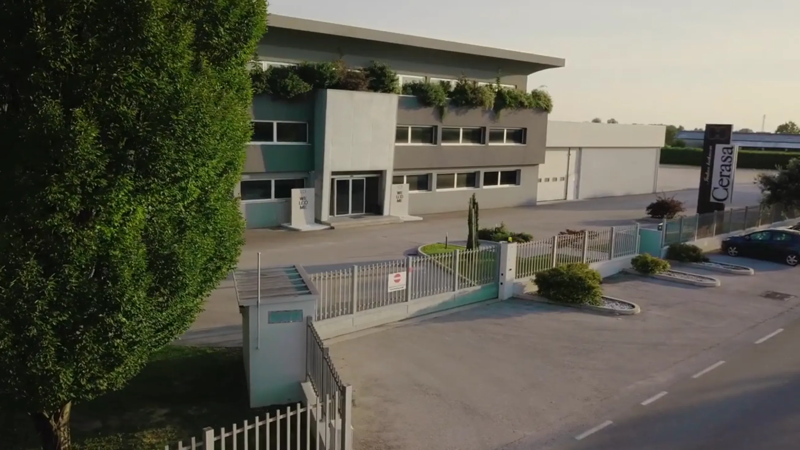 Sede Cerasa – stabilimento arredo bagno