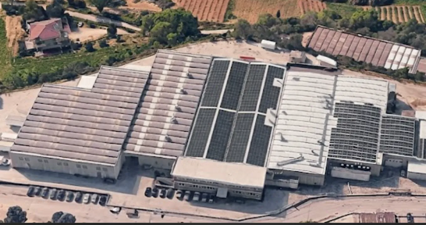 Stabilimento Nucci Mobilduenne a Ripatransone