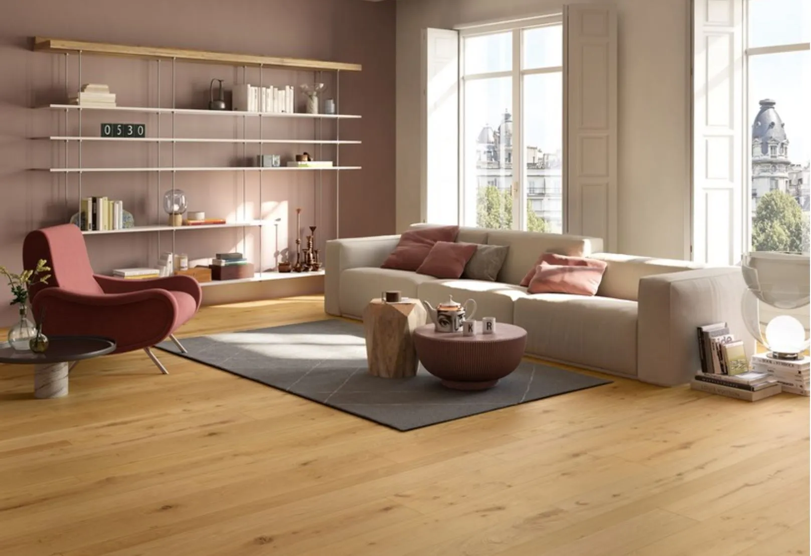 Parquet in legno naturale in un soggiorno luminoso